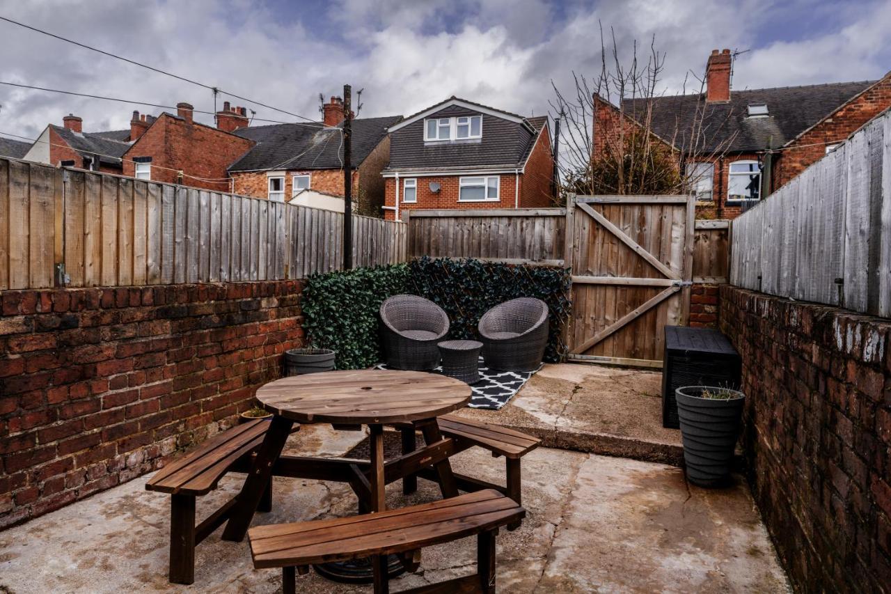 Villa Churnet Valley Townhouse - Modern Cheadle House Exterior foto